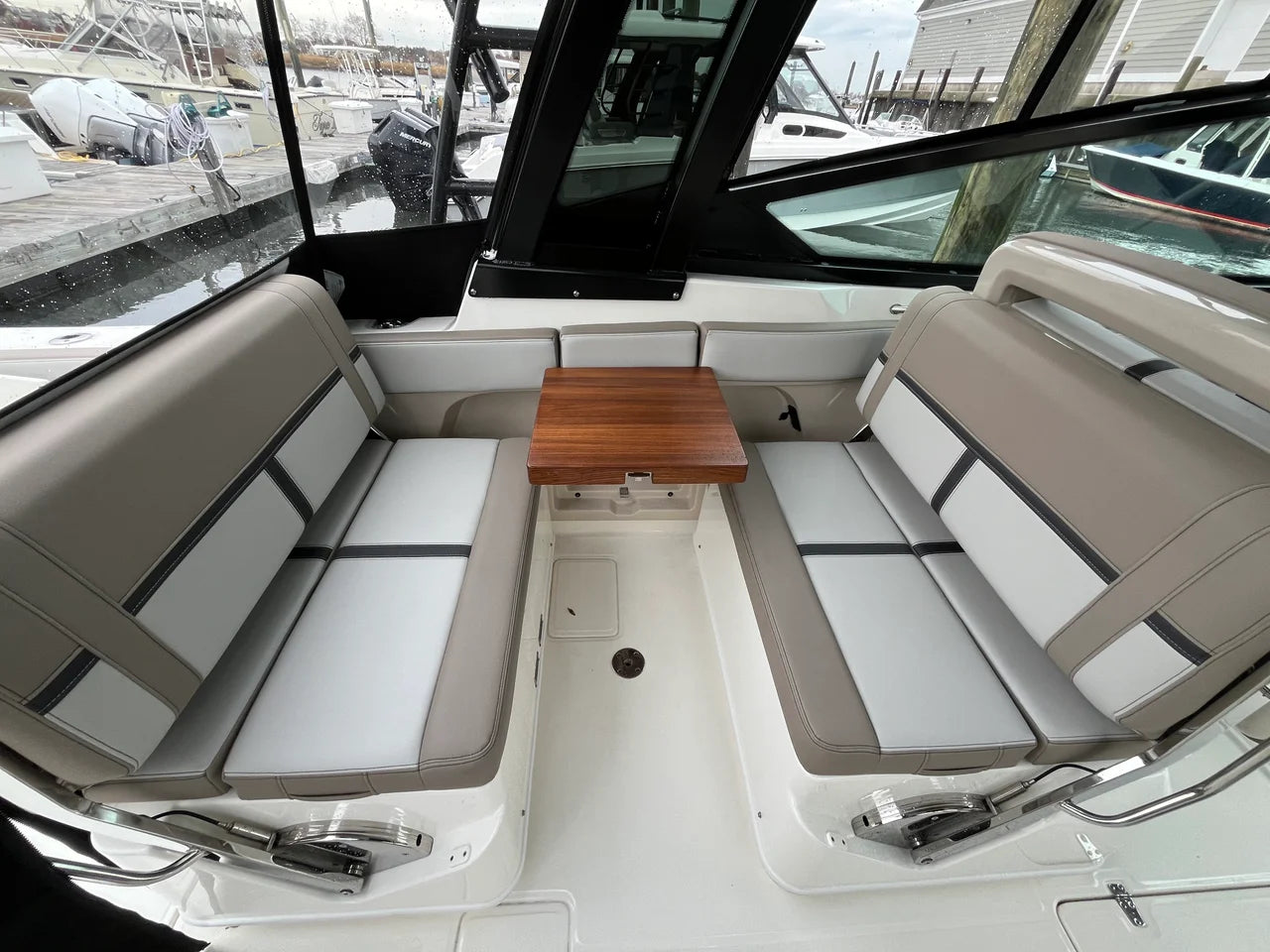 2026 Boston Whaler 330 Vantage 33.0 feet, Clearwater, Florida #26