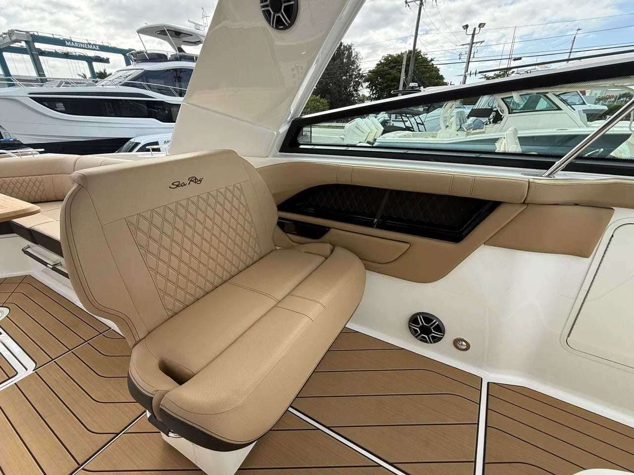 2026 Sea Ray SLX 400 Outboard 40.0 feet, Clearwater, Florida #25
