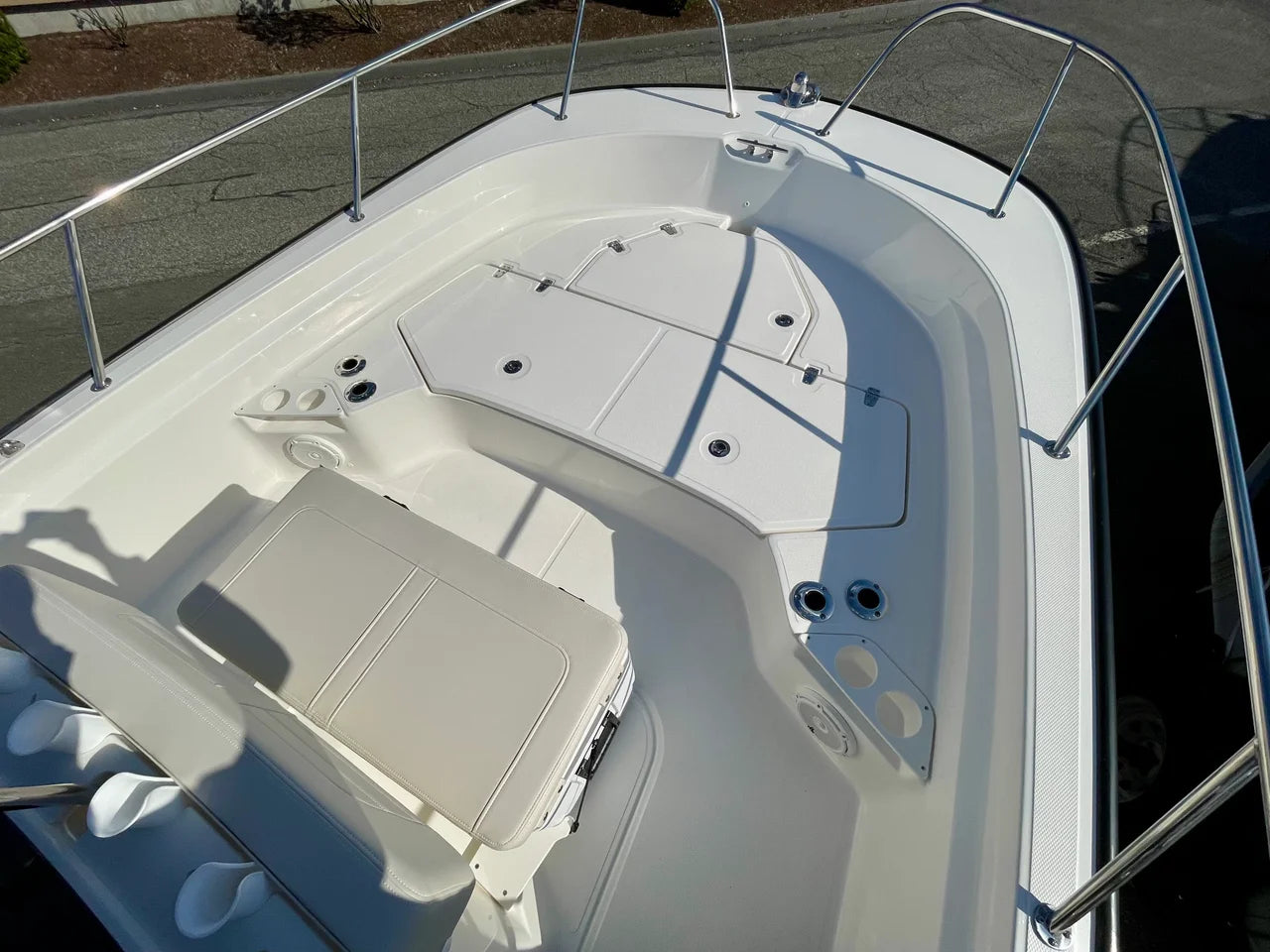 2026 Boston Whaler 210 Montauk 21.0 feet, Clearwater, Florida #14
