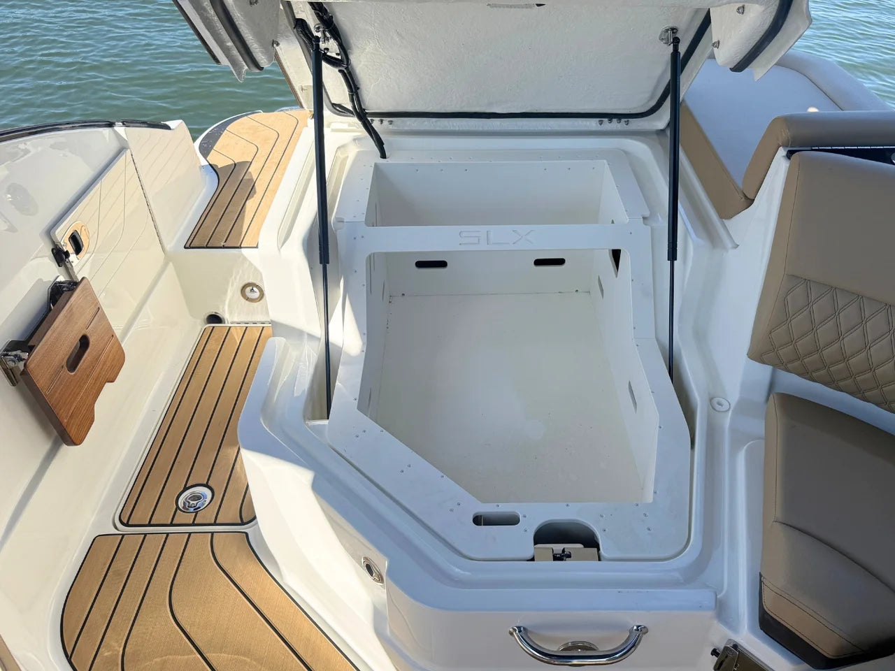 2026 Sea Ray SLX 260 Outboard 26.0 feet, Clearwater, Florida #16