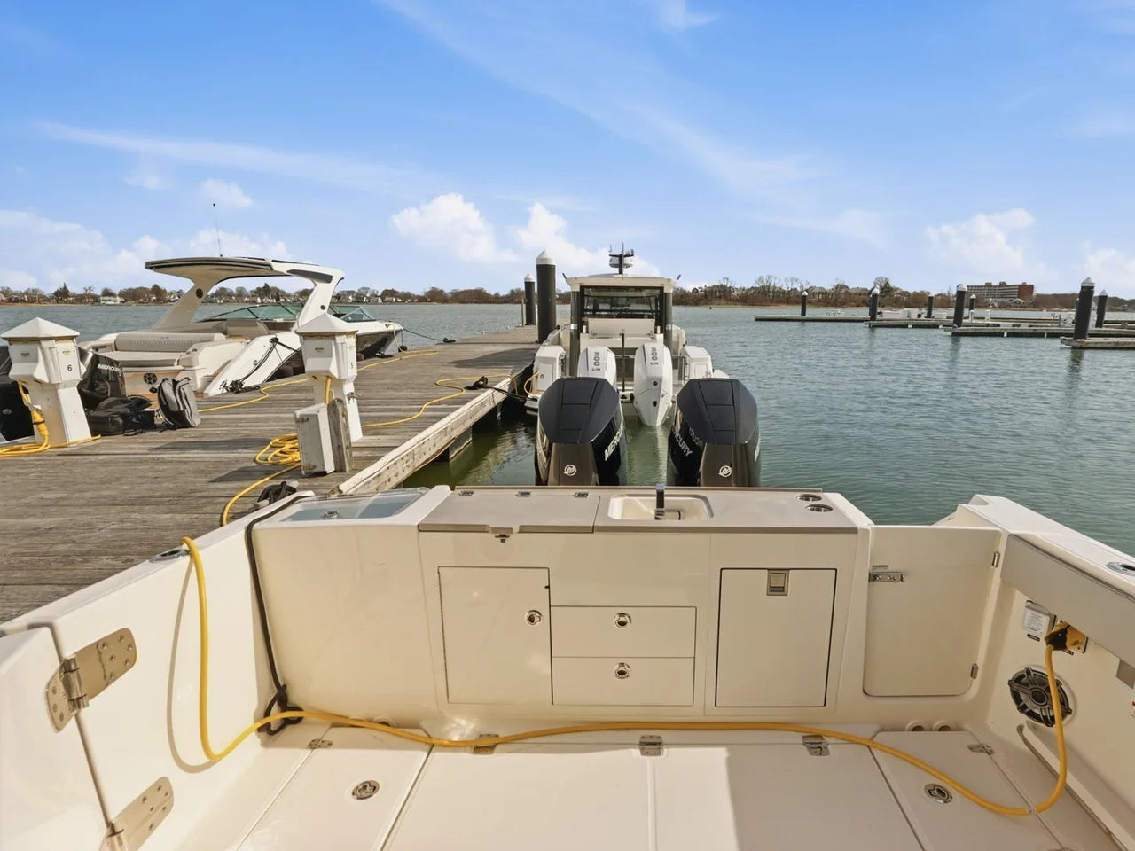 2026 Boston Whaler 330 Vantage 33.0 feet, Clearwater, Florida #7