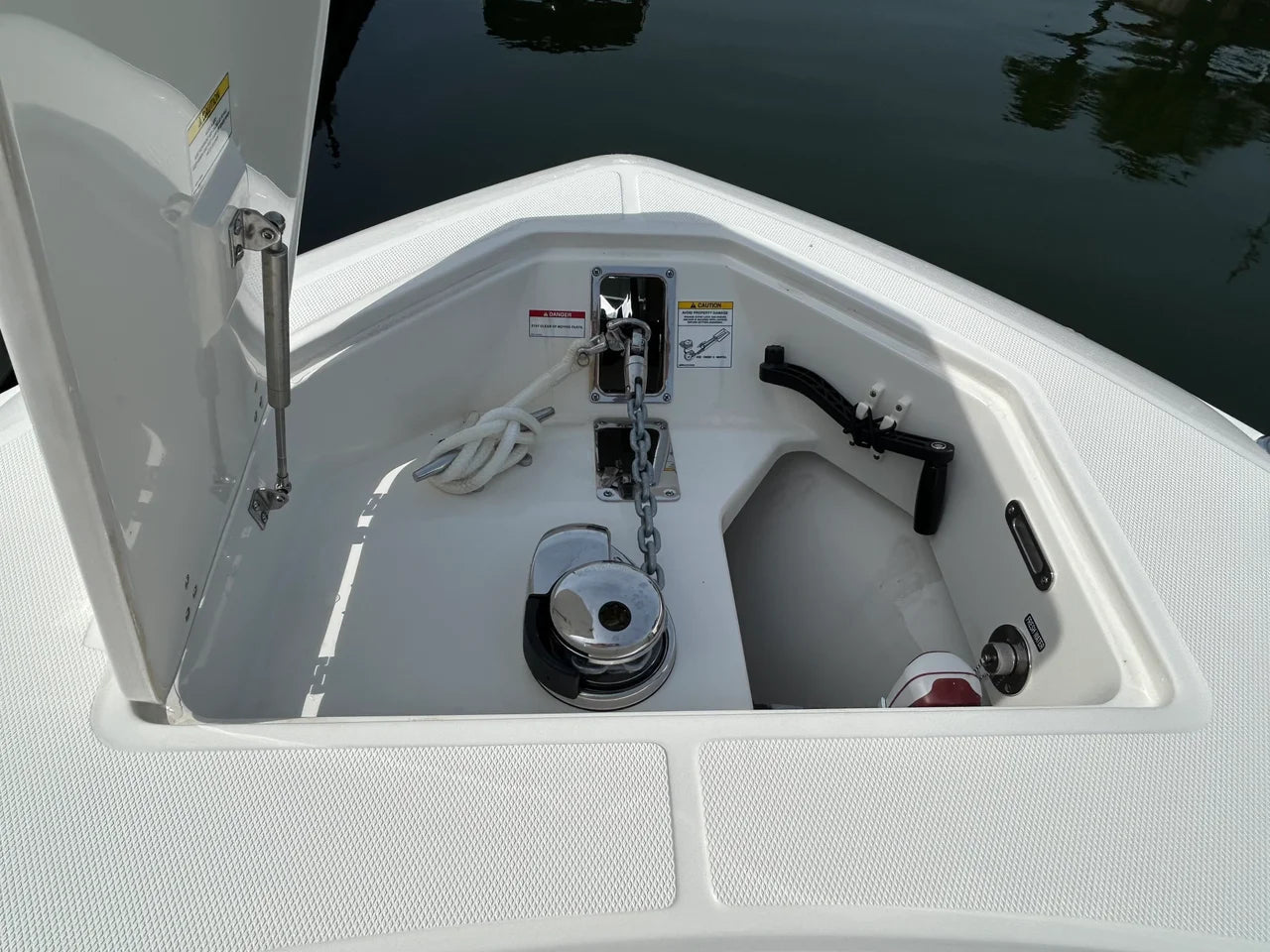 2026 Boston Whaler 280 Outrage 28.0 feet, Clearwater, Florida #40