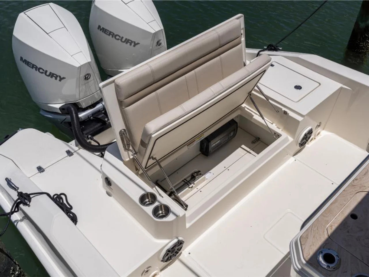 2026 Boston Whaler 280 Dauntless 28.0 feet, Clearwater, Florida #49