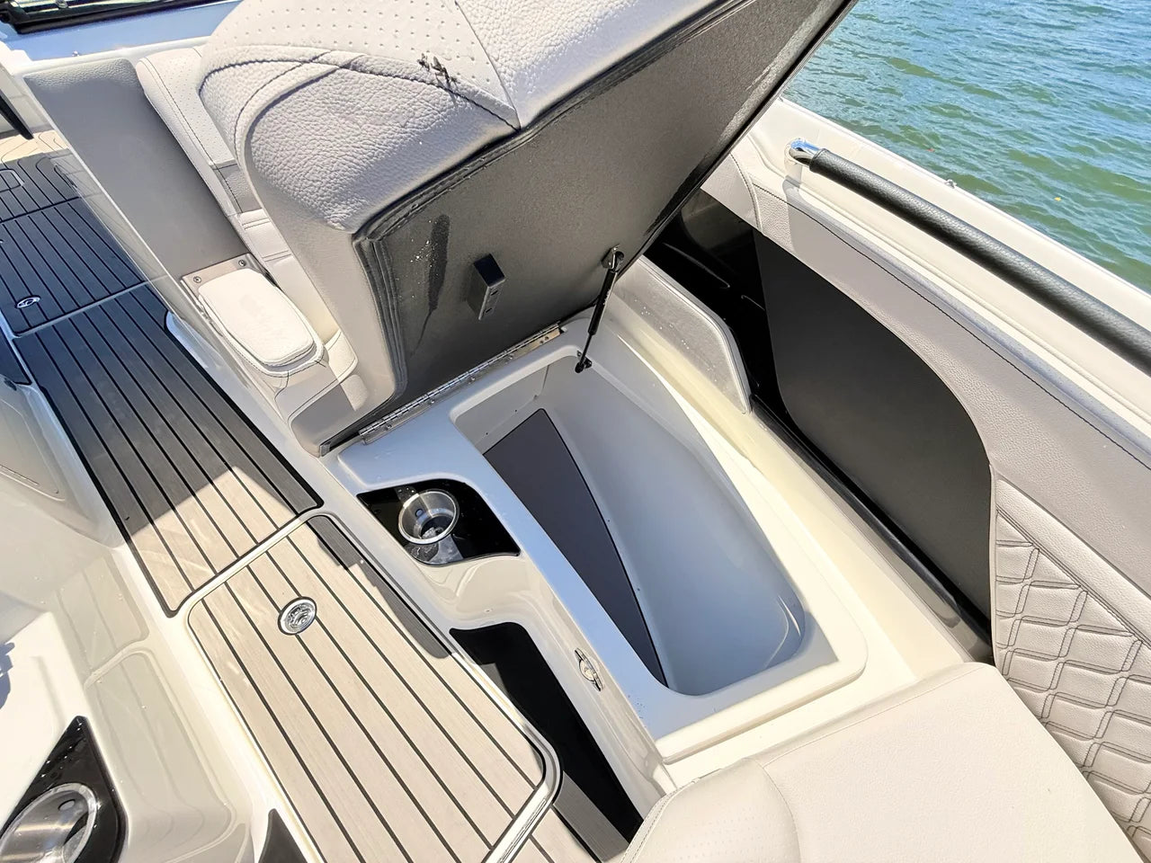 2026 Sea Ray SLX 280 Outboard 28.0 feet, Clearwater, Florida #73