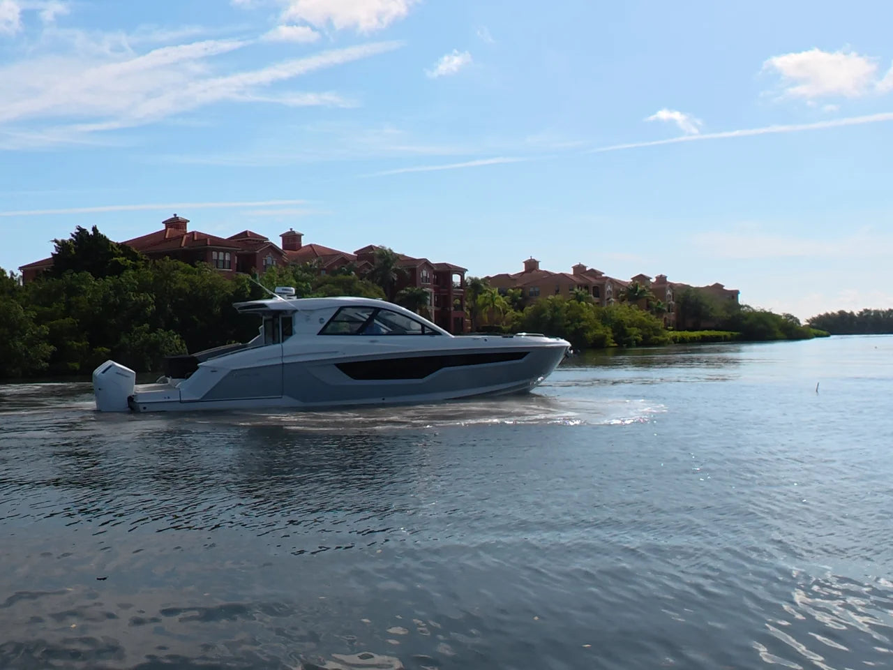 2026 Cruisers Yachts 50GLS OB 50.0 feet, Clearwater, Florida #13