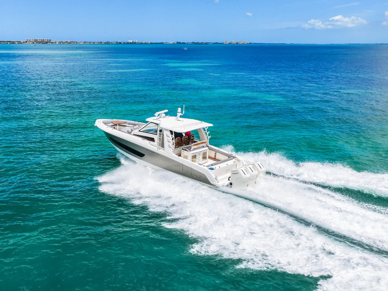 2025 Boston Whaler 420 Outrage 42.0 feet, Clearwater, Florida #42