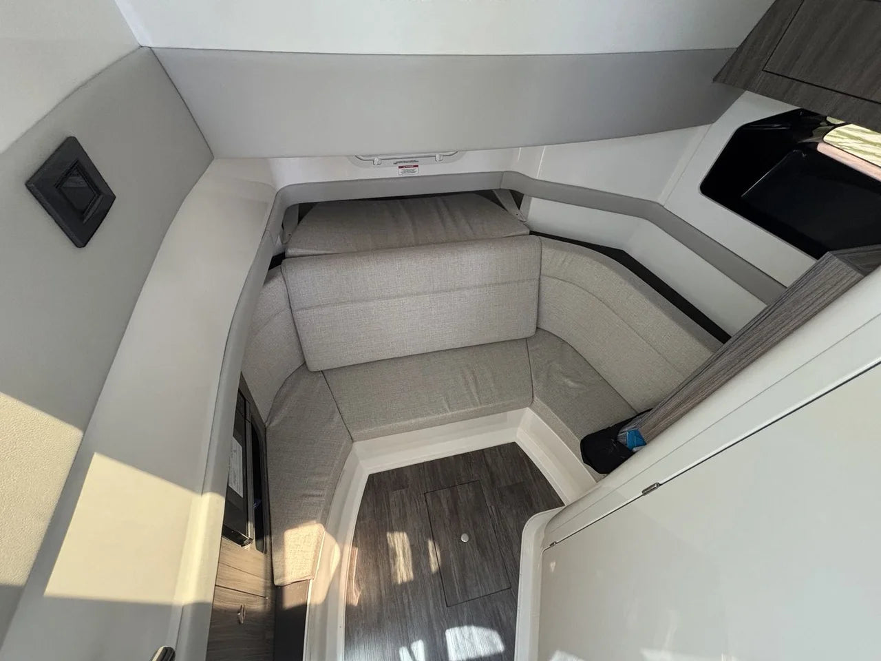 2026 Sea Ray SLX 360 OUTBOARD 36.0 feet, Clearwater, Florida #26