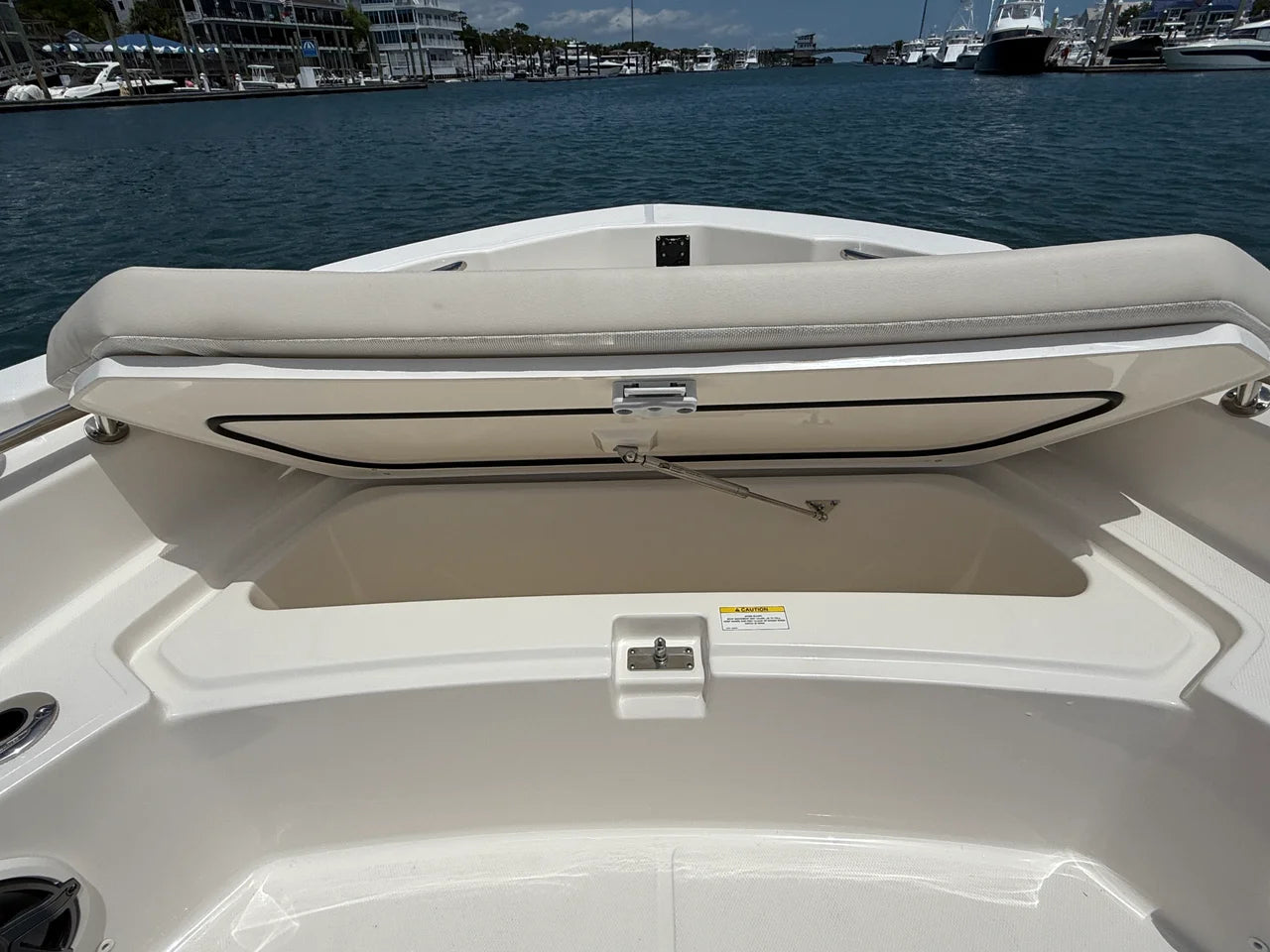 2026 Boston Whaler 220 Dauntless 22.0 feet, Clearwater, Florida #25