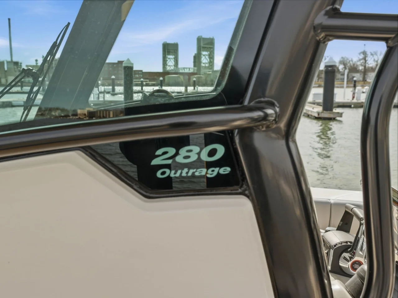 2026 Boston Whaler 280 Outrage 28.0 feet, Clearwater, Florida #15