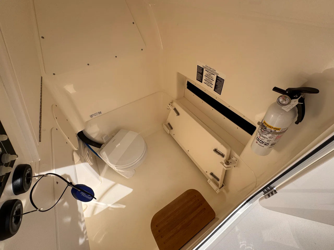 2026 Boston Whaler 280 Dauntless 28.0 feet, Clearwater, Florida #31