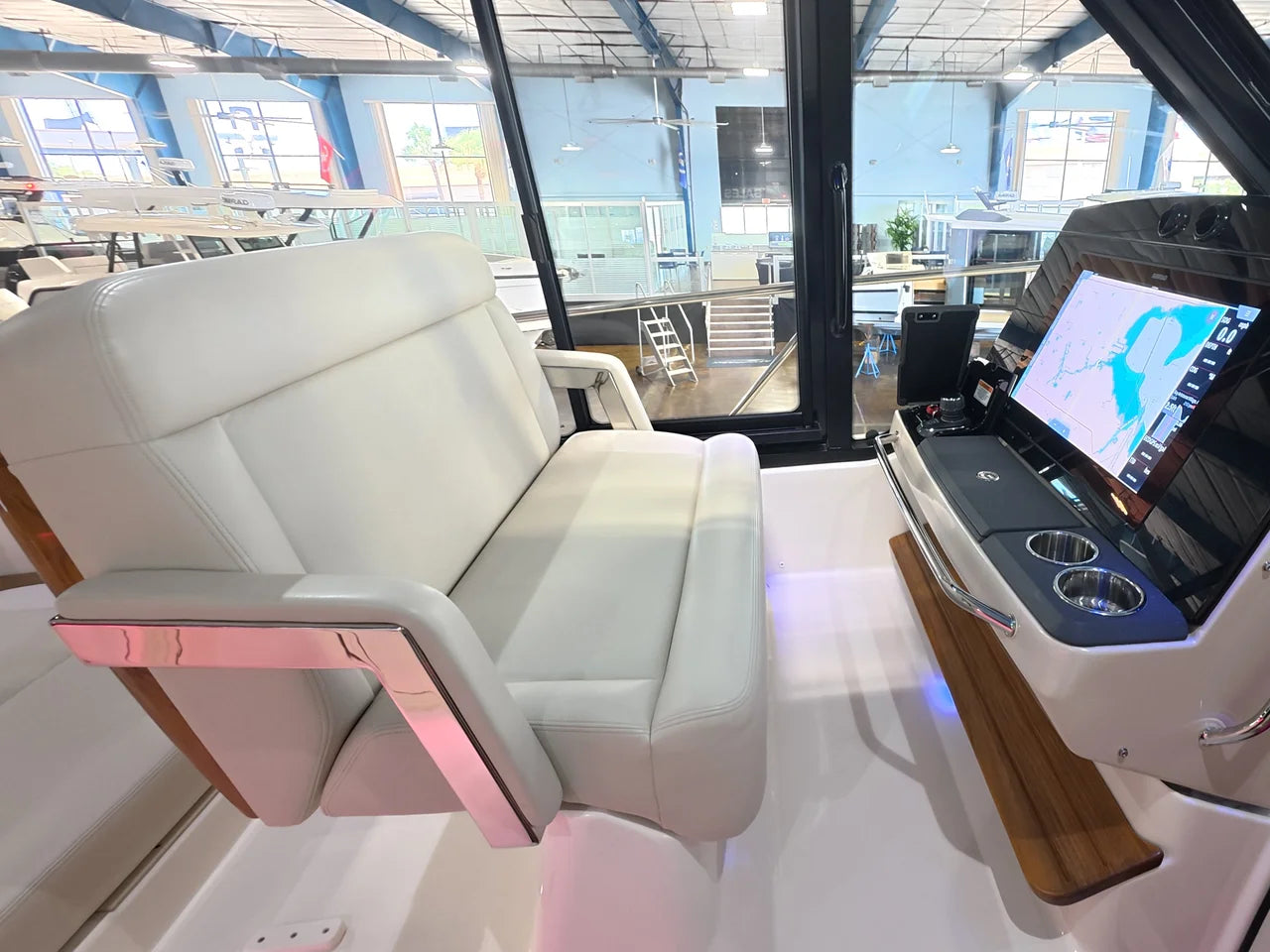 2026 Boston Whaler 405 Conquest 40.0 feet, Clearwater, Florida #16