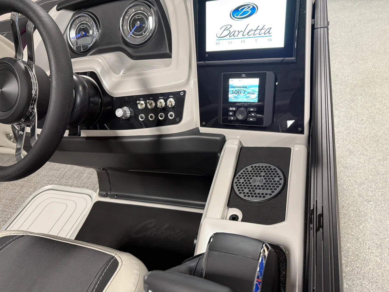 2026 Barletta Cabrio 22 QC 22.0 feet, Clearwater, Florida #28