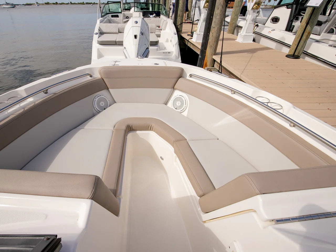 2026 Boston Whaler 210 Vantage 21.0 feet, Clearwater, Florida #15
