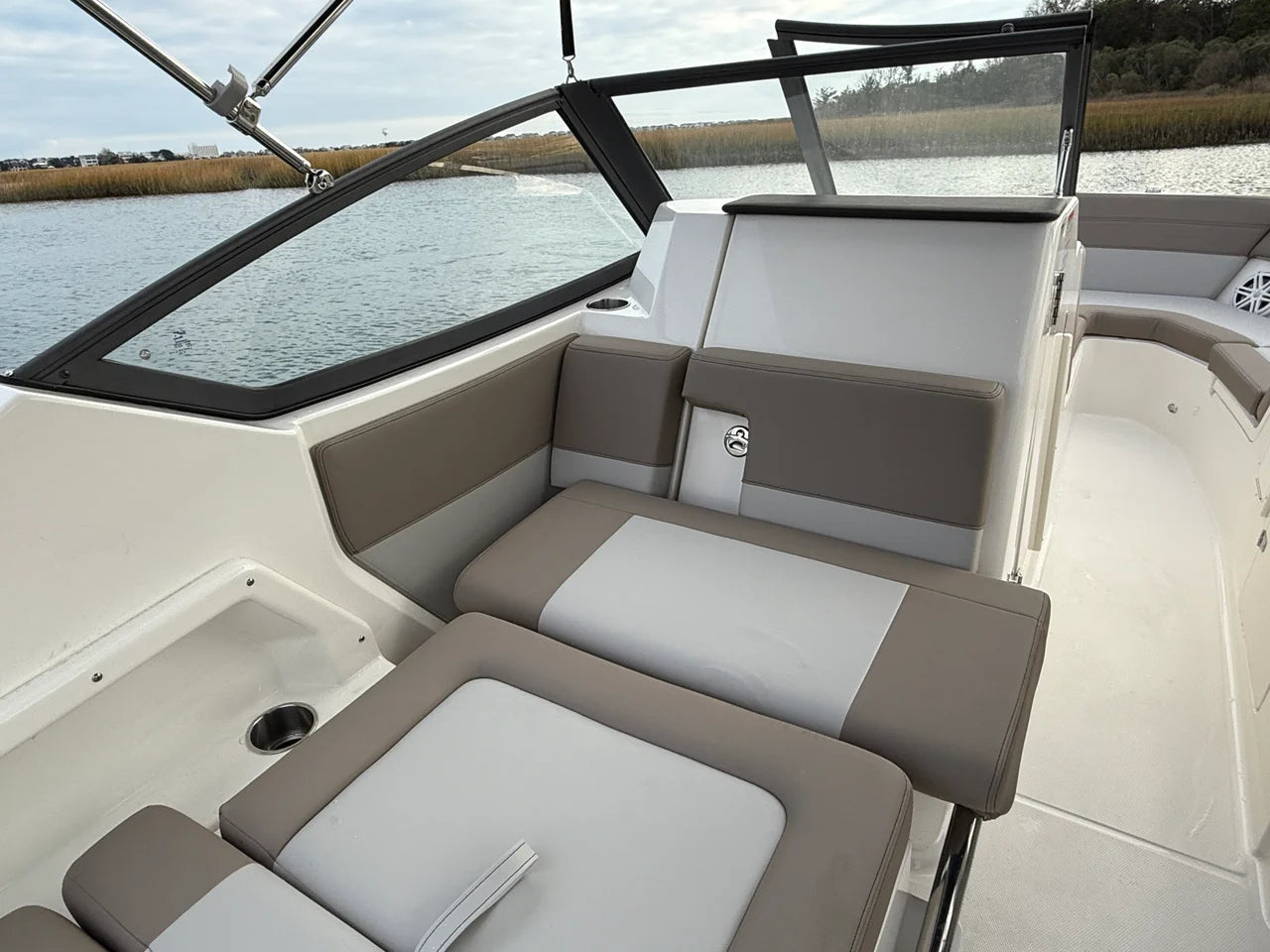 2026 Boston Whaler 210 Vantage 21.0 feet, Clearwater, Florida #10