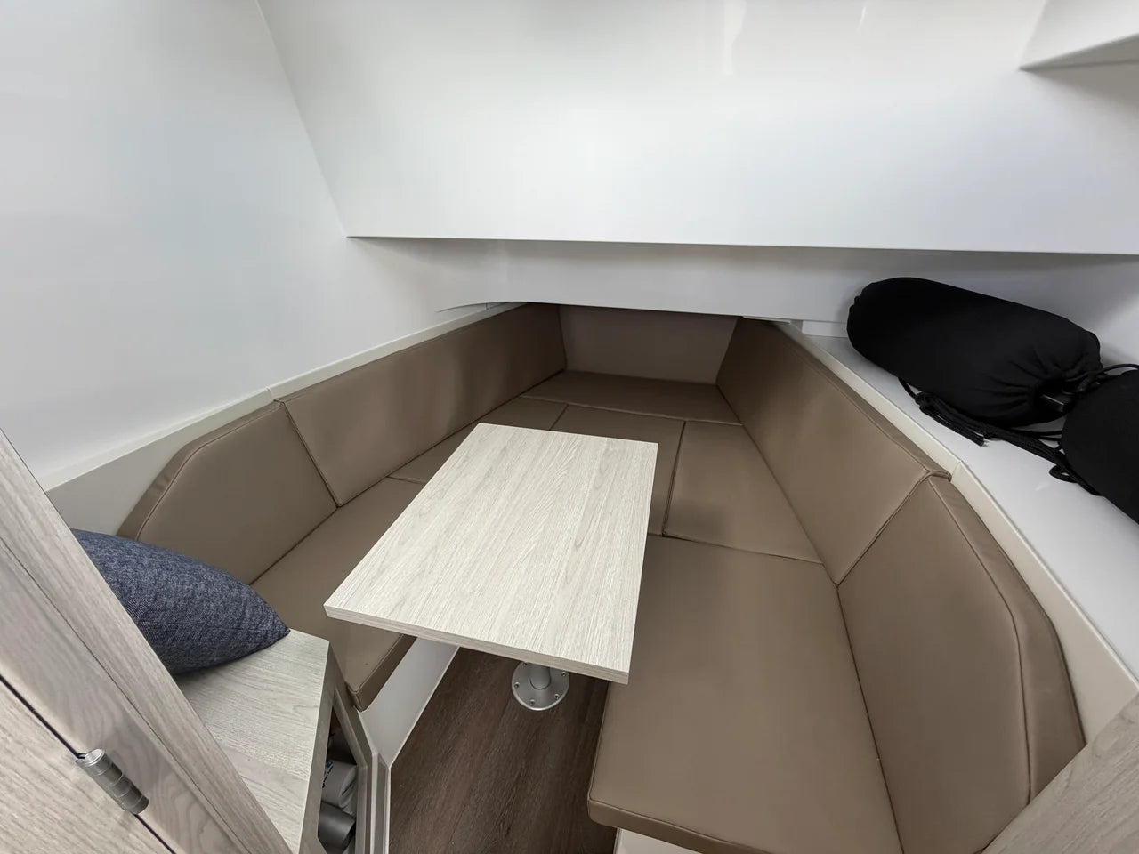 2026 Cruisers Yachts 38 VTR 38.0 feet, Clearwater, Florida #21