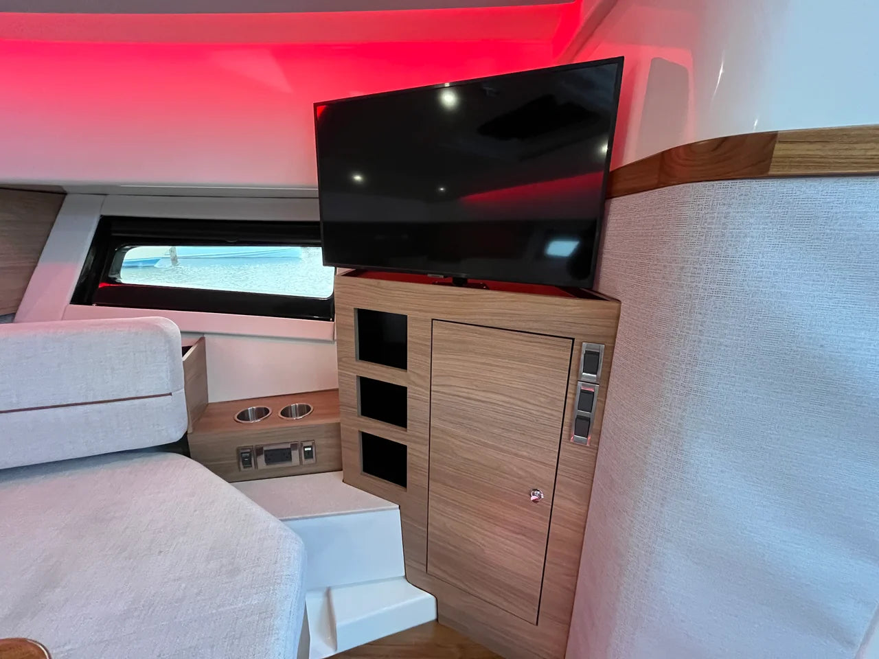 2026 Boston Whaler 365 Conquest 36.0 feet, Clearwater, Florida #39