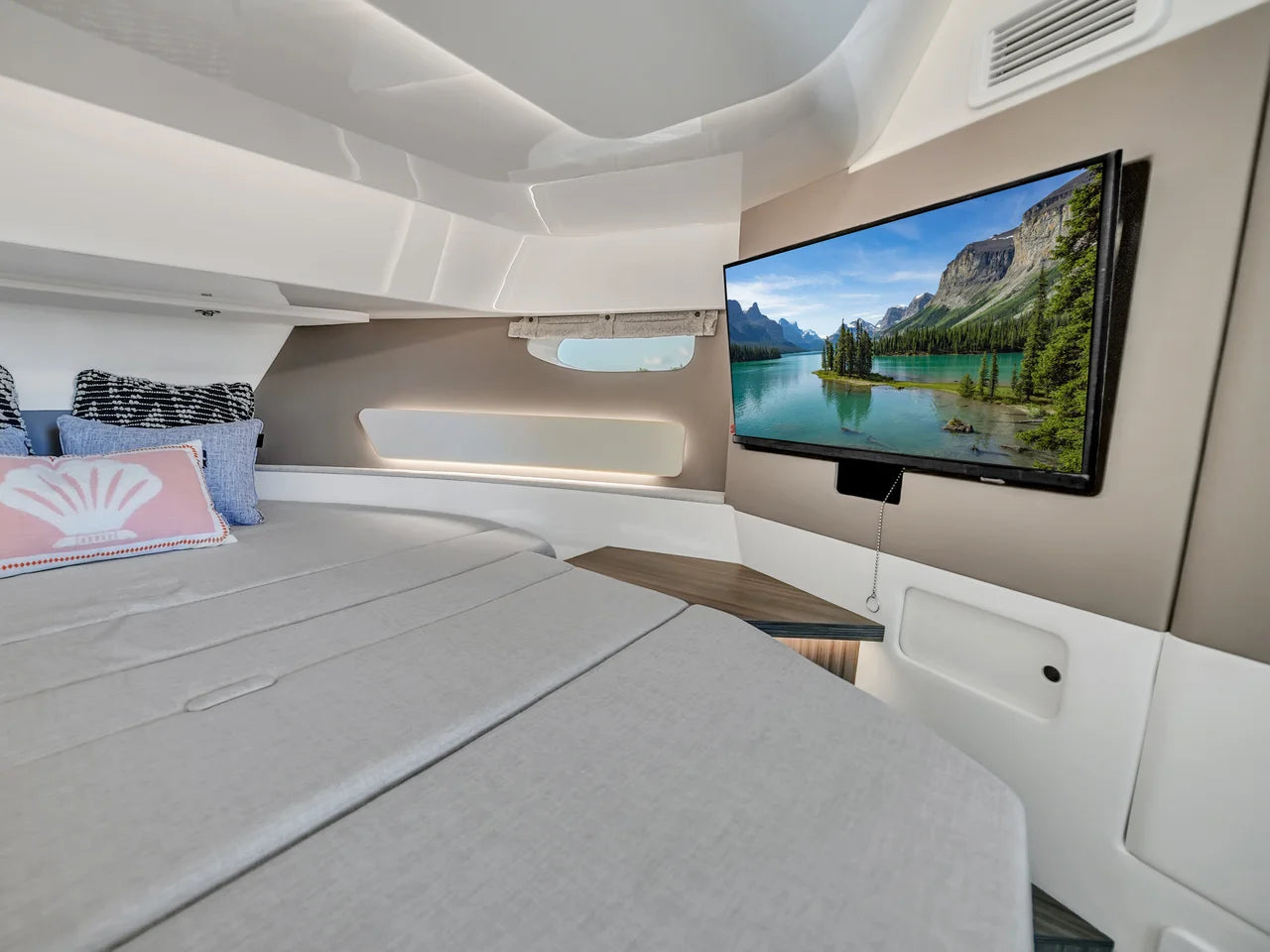 2026 Sea Ray Sundancer 370 Outboard 37.0 feet, Clearwater, Florida #29