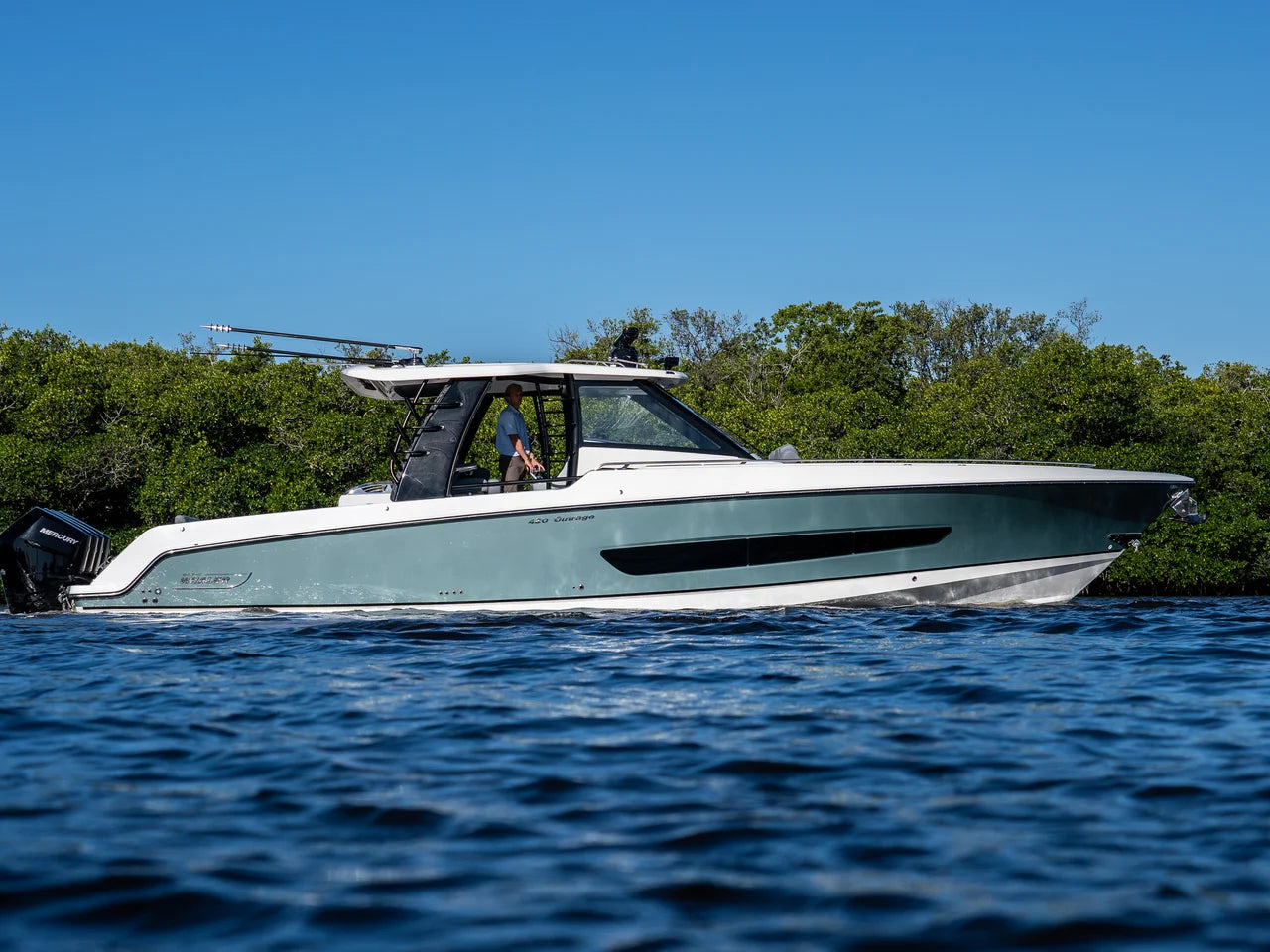 2026 Boston Whaler 420 Outrage 42.0 feet, Clearwater, Florida #49