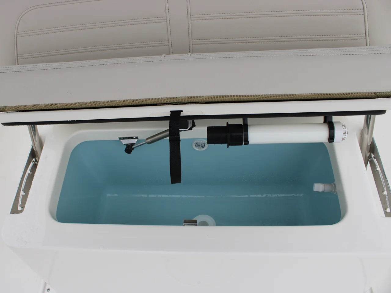 2026 Boston Whaler 190 Montauk 19.0 feet, Clearwater, Florida #33