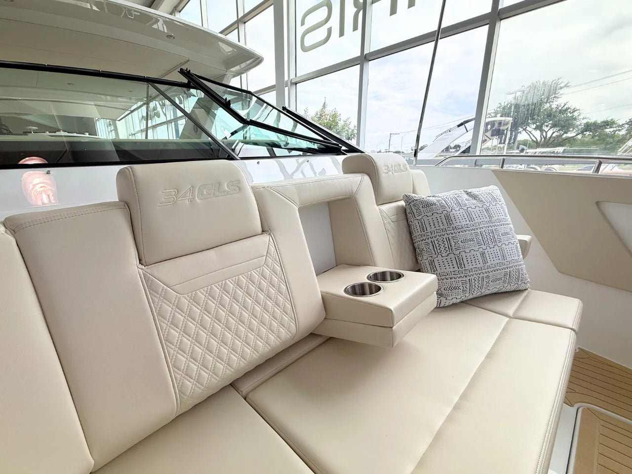 2026 Cruisers Yachts 34 GLS 34.0 feet, Clearwater, Florida #39