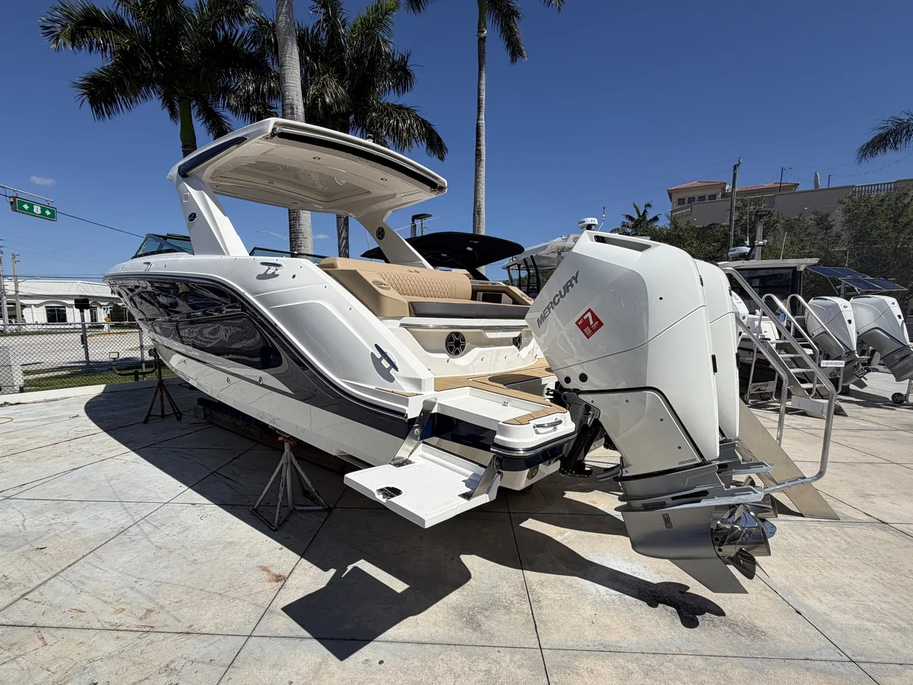 2026 Sea Ray SLX 310 Outboard 31.0 feet, Clearwater, Florida #4