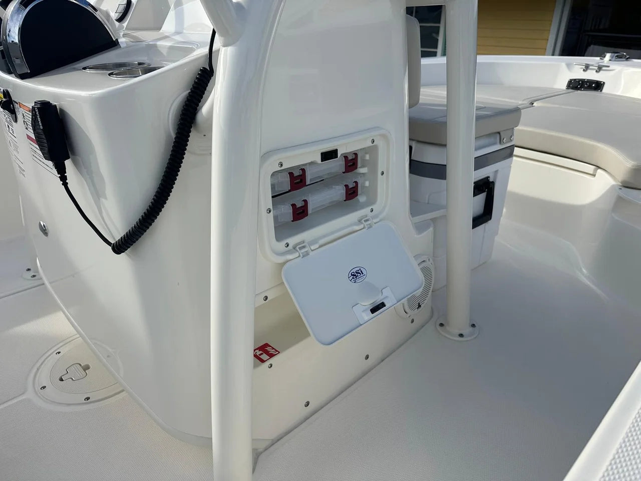 2026 Boston Whaler 190 Montauk 19.0 feet, Clearwater, Florida #12
