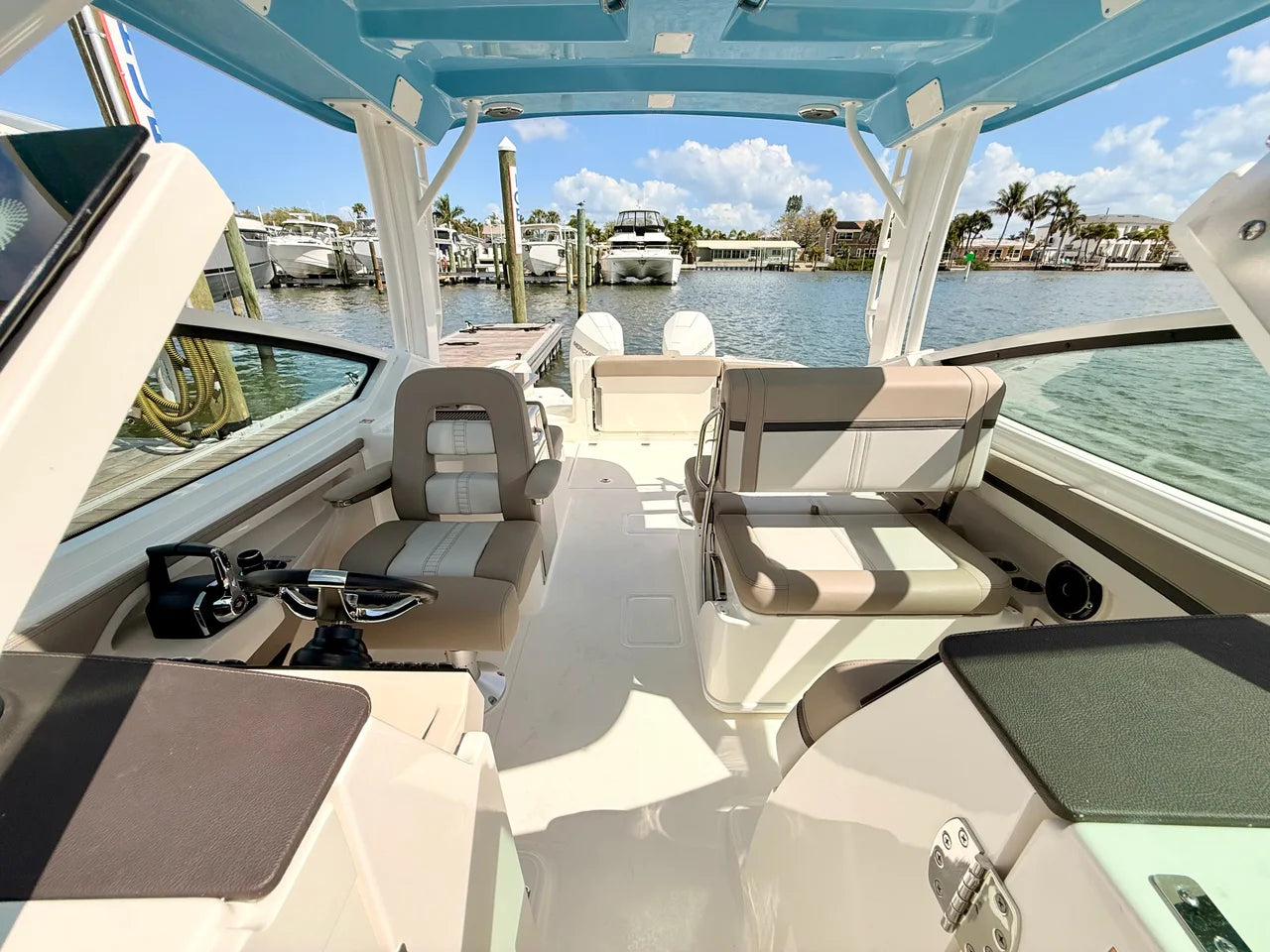 2026 Boston Whaler 280 Vantage 28.0 feet, Clearwater, Florida #48