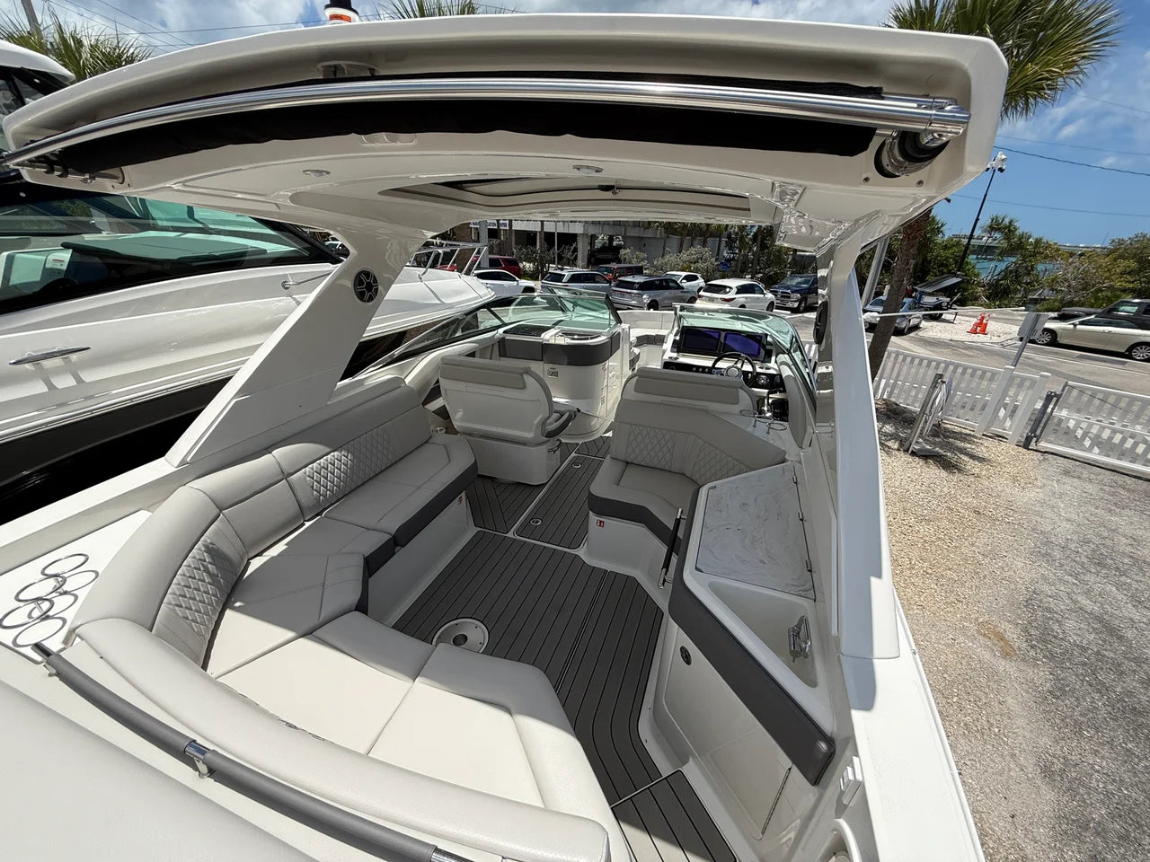 2026 Sea Ray SLX 310 Outboard 31.0 feet, Clearwater, Florida #19