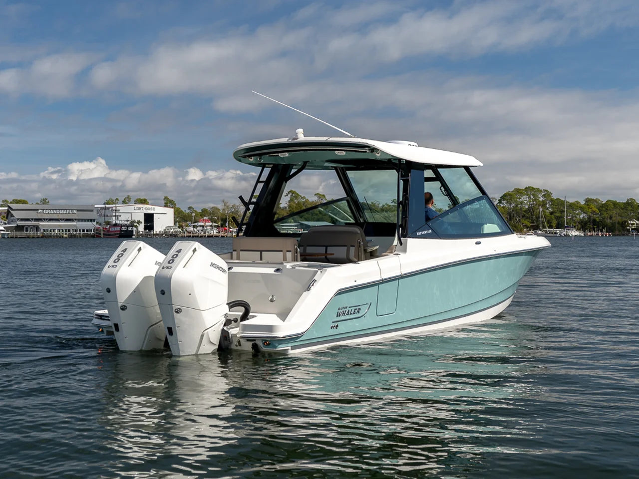 2026 Boston Whaler 330 Vantage 33.0 feet, Clearwater, Florida #7
