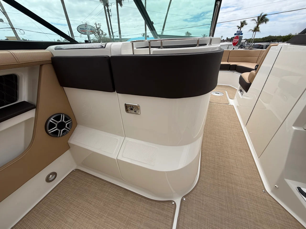 2026 Sea Ray SLX 310 Outboard 31.0 feet, Clearwater, Florida #42