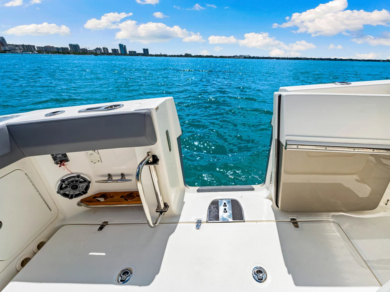 2025 Boston Whaler 420 Outrage 42.0 feet, Clearwater, Florida #53