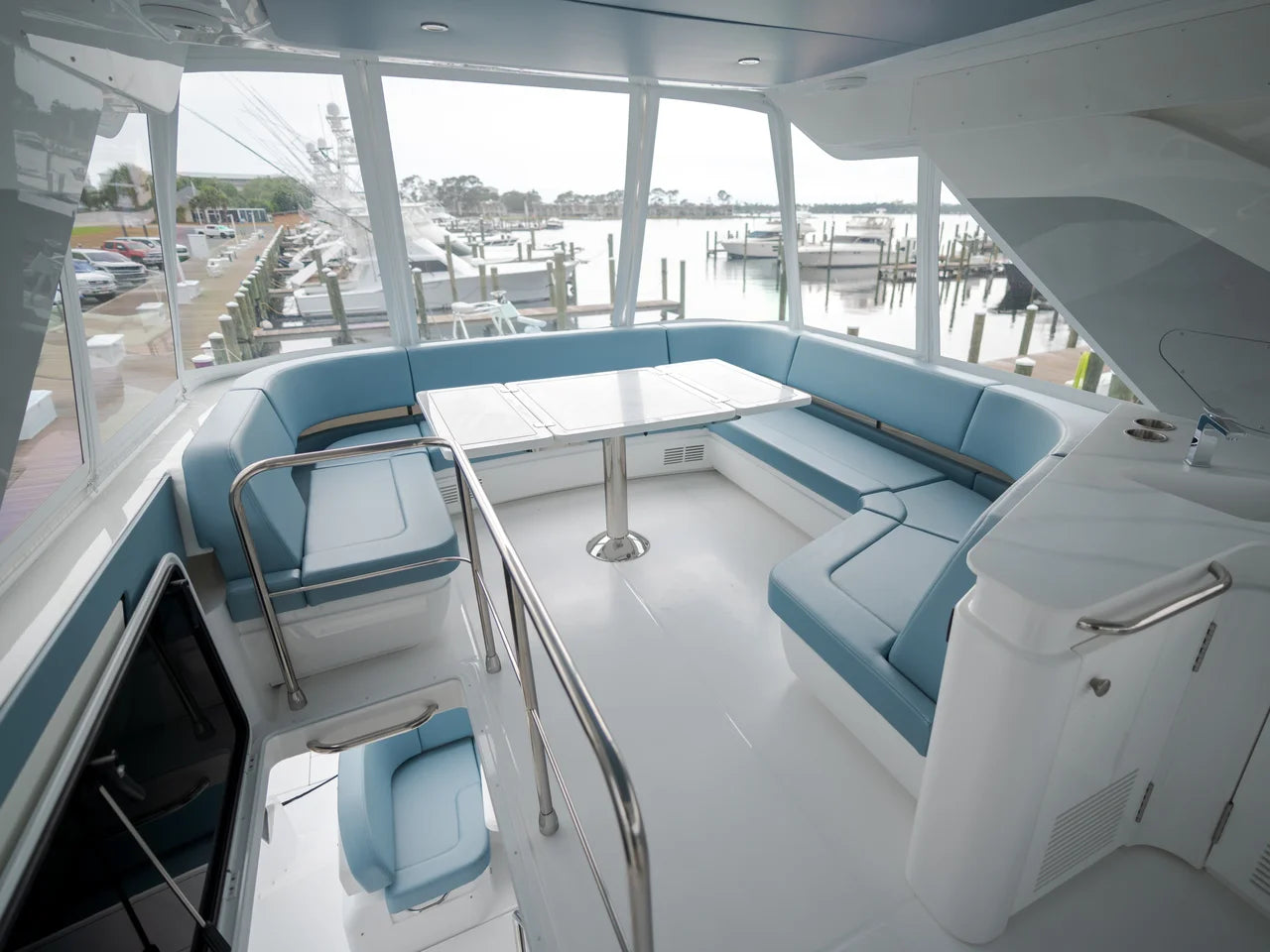 2026 Cruisers Yachts 57 FLY 57.0 feet, Clearwater, Florida #43