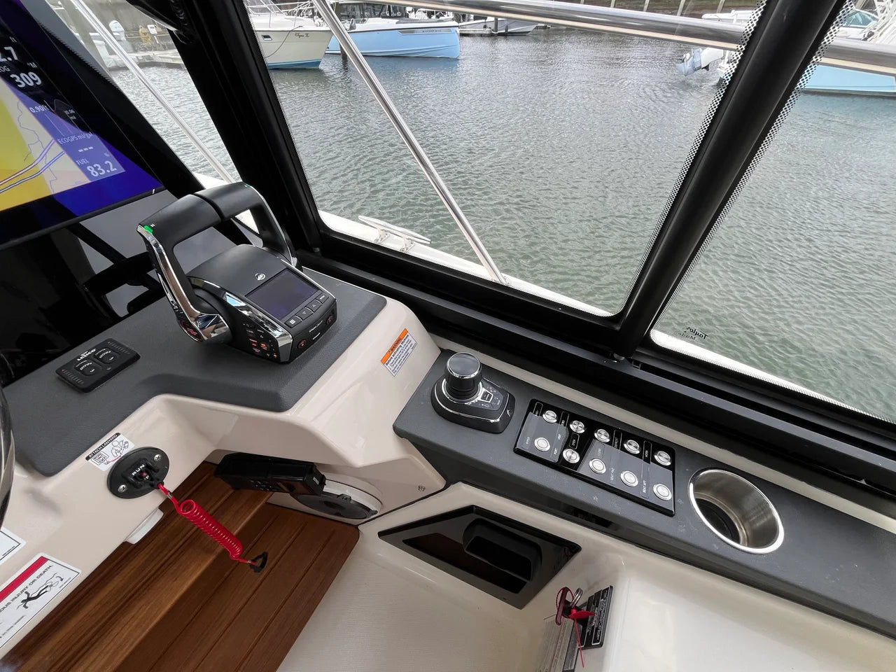 2026 Boston Whaler 365 Conquest 36.0 feet, Clearwater, Florida #33