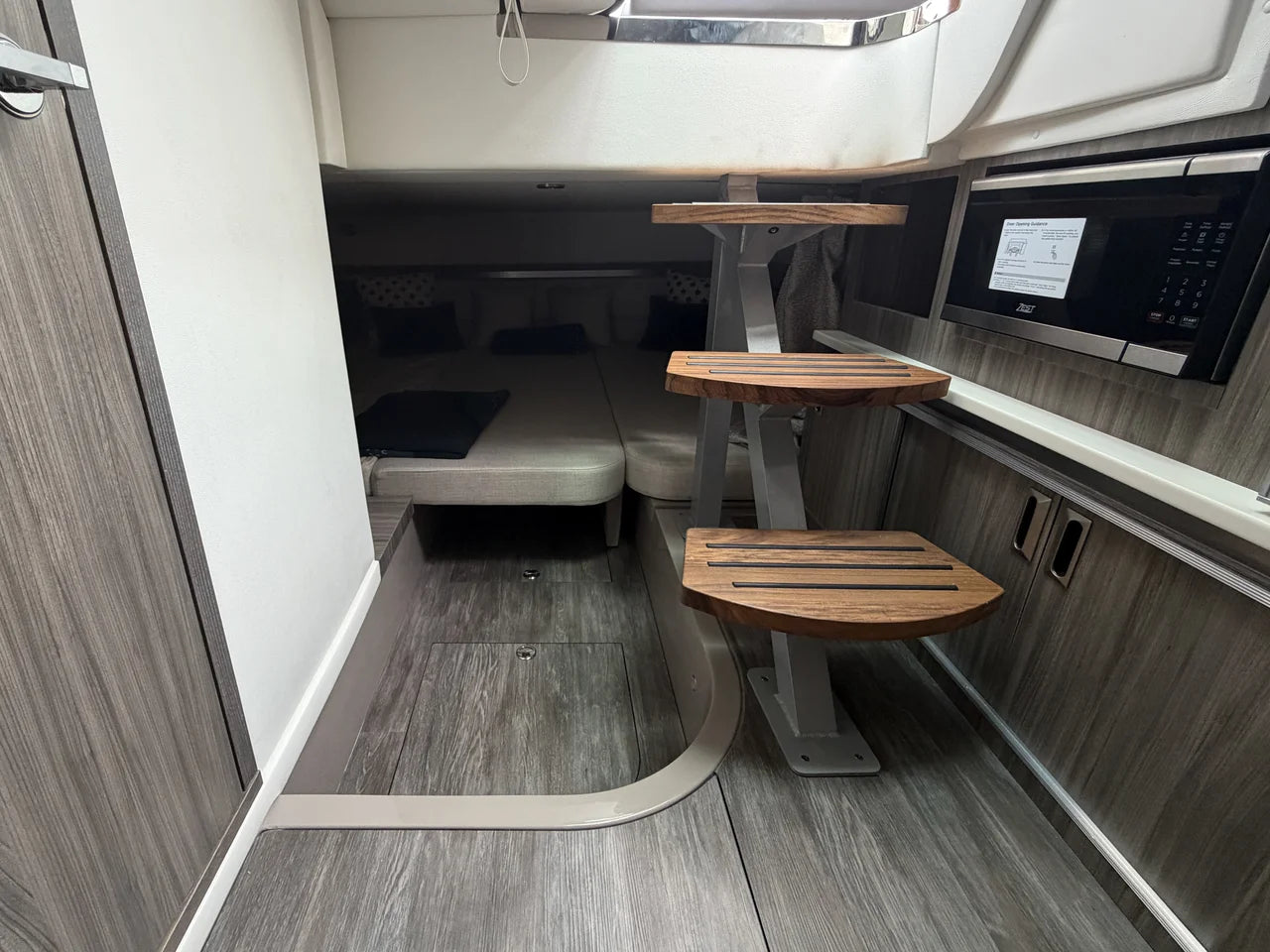 2026 Sea Ray Sundancer 320 Outboard 32.0 feet, Clearwater, Florida #44