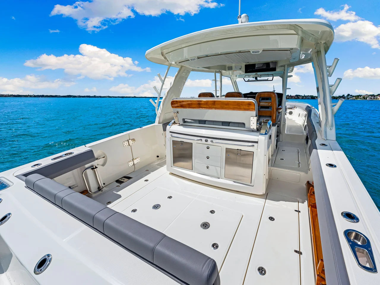 2025 Boston Whaler 420 Outrage 42.0 feet, Clearwater, Florida #45