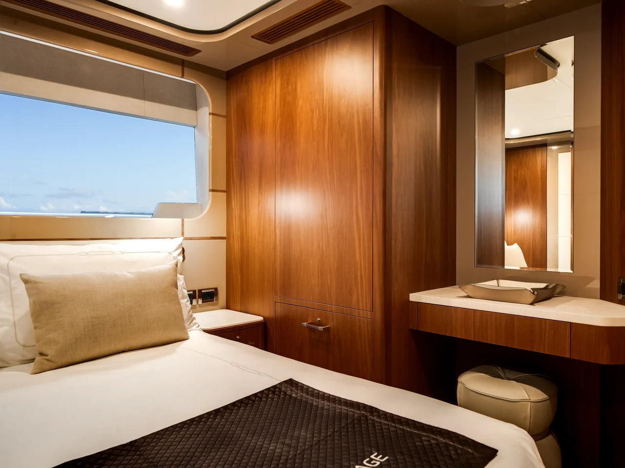 2026 Ocean Alexander 30R 98.0 feet, Clearwater, Florida #65