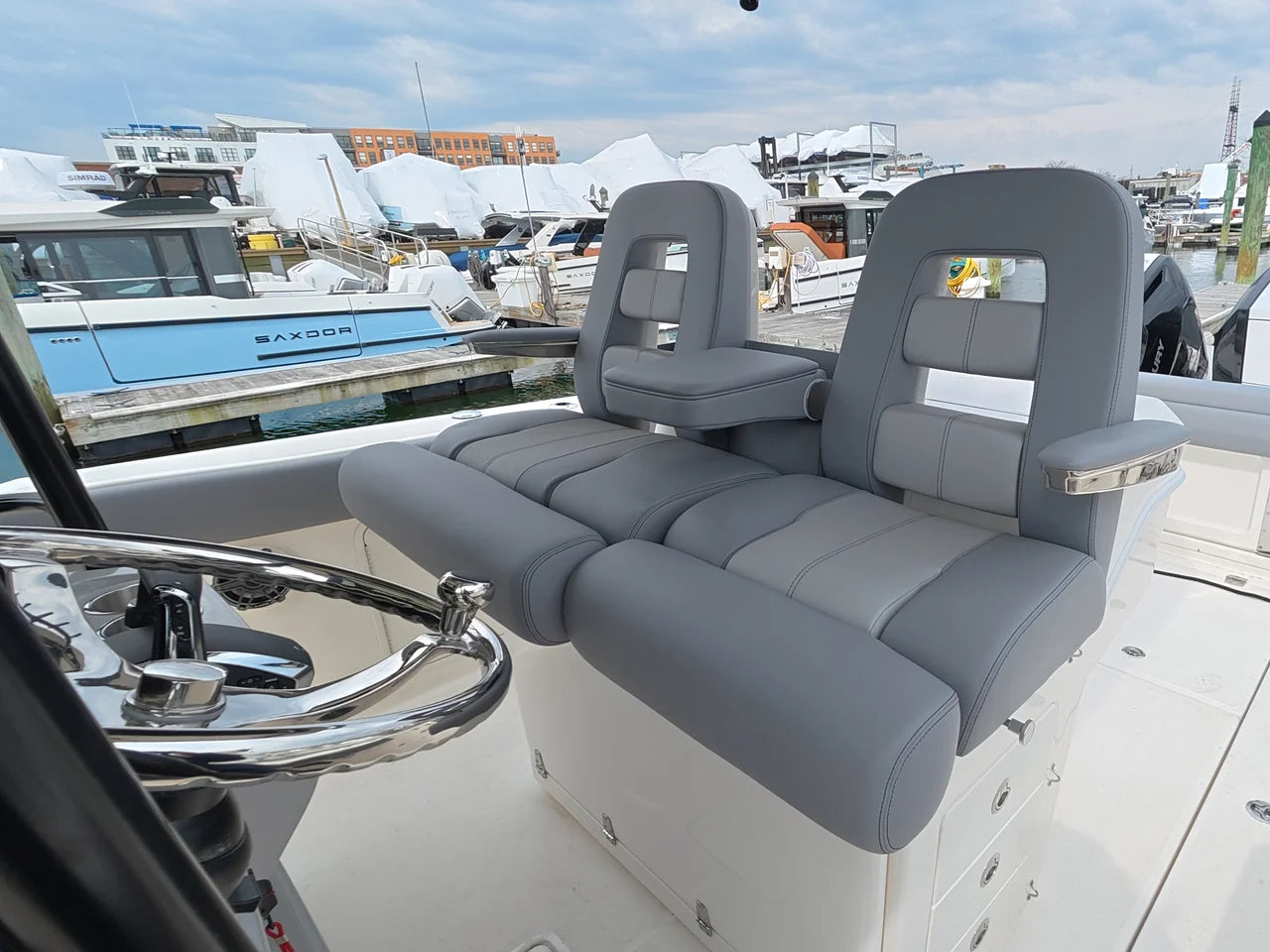 2026 Boston Whaler 330 Outrage 33.0 feet, Clearwater, Florida #16