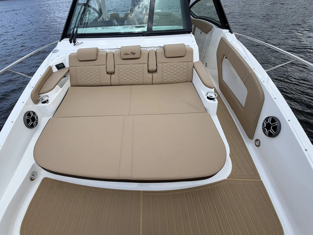 2026 Sea Ray Sundancer 320 Outboard 32.0 feet, Clearwater, Florida #38