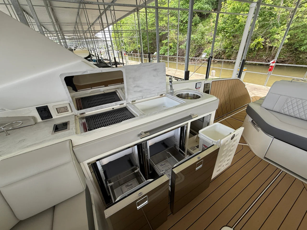 2026 Sea Ray SLX 400 Outboard 40.0 feet, Clearwater, Florida #17