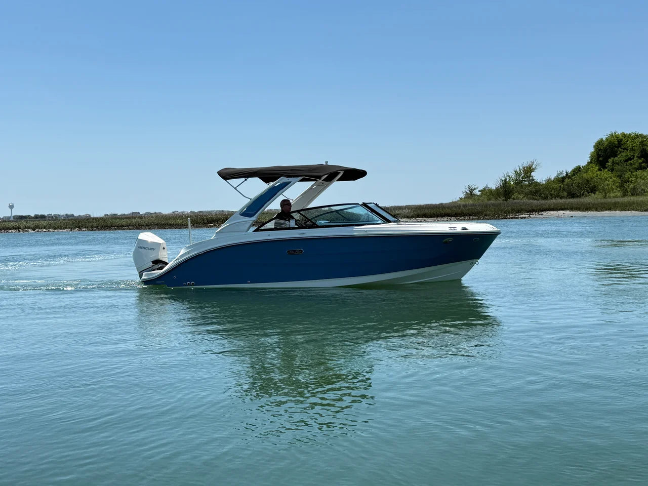 2026 Sea Ray SDX 230 Outboard 23.0 feet, Clearwater, Florida #1