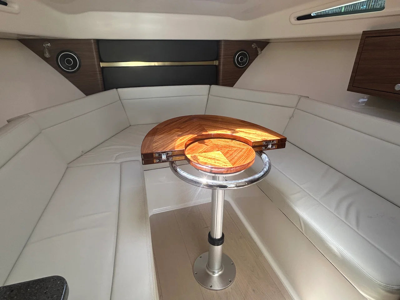 2026 Boston Whaler 325 Conquest 32.0 feet, Clearwater, Florida #32