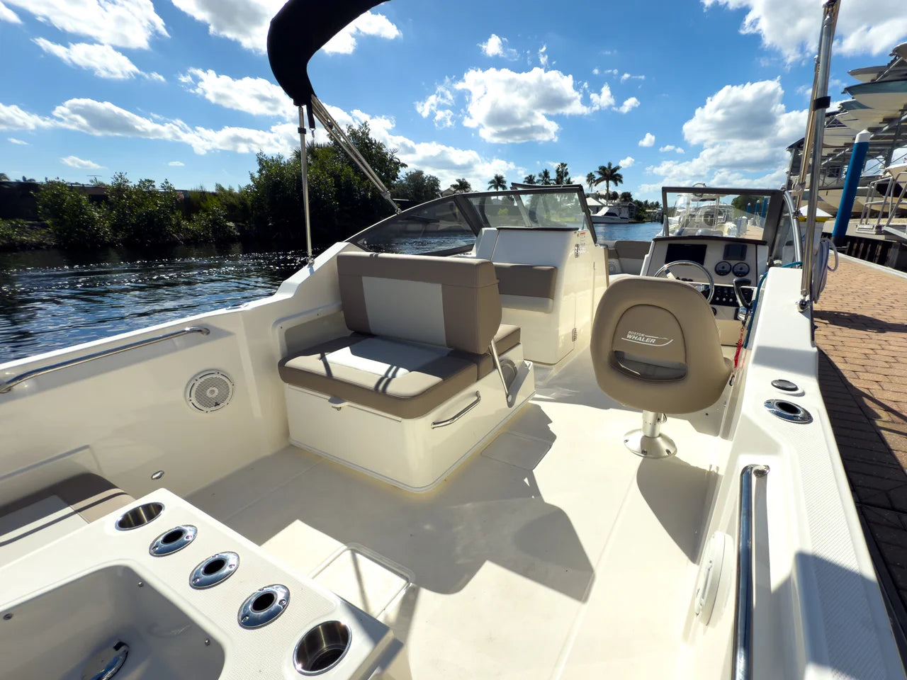 2026 Boston Whaler 210 Vantage 21.0 feet, Clearwater, Florida #30