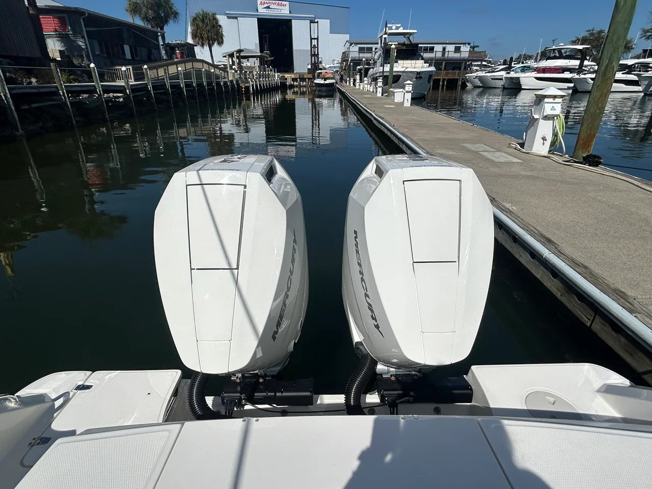 2026 Boston Whaler 330 Outrage 33.0 feet, Clearwater, Florida #15