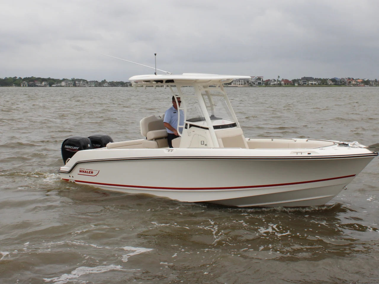 2026 Boston Whaler 230 Outrage 23.0 feet, Clearwater, Florida #6