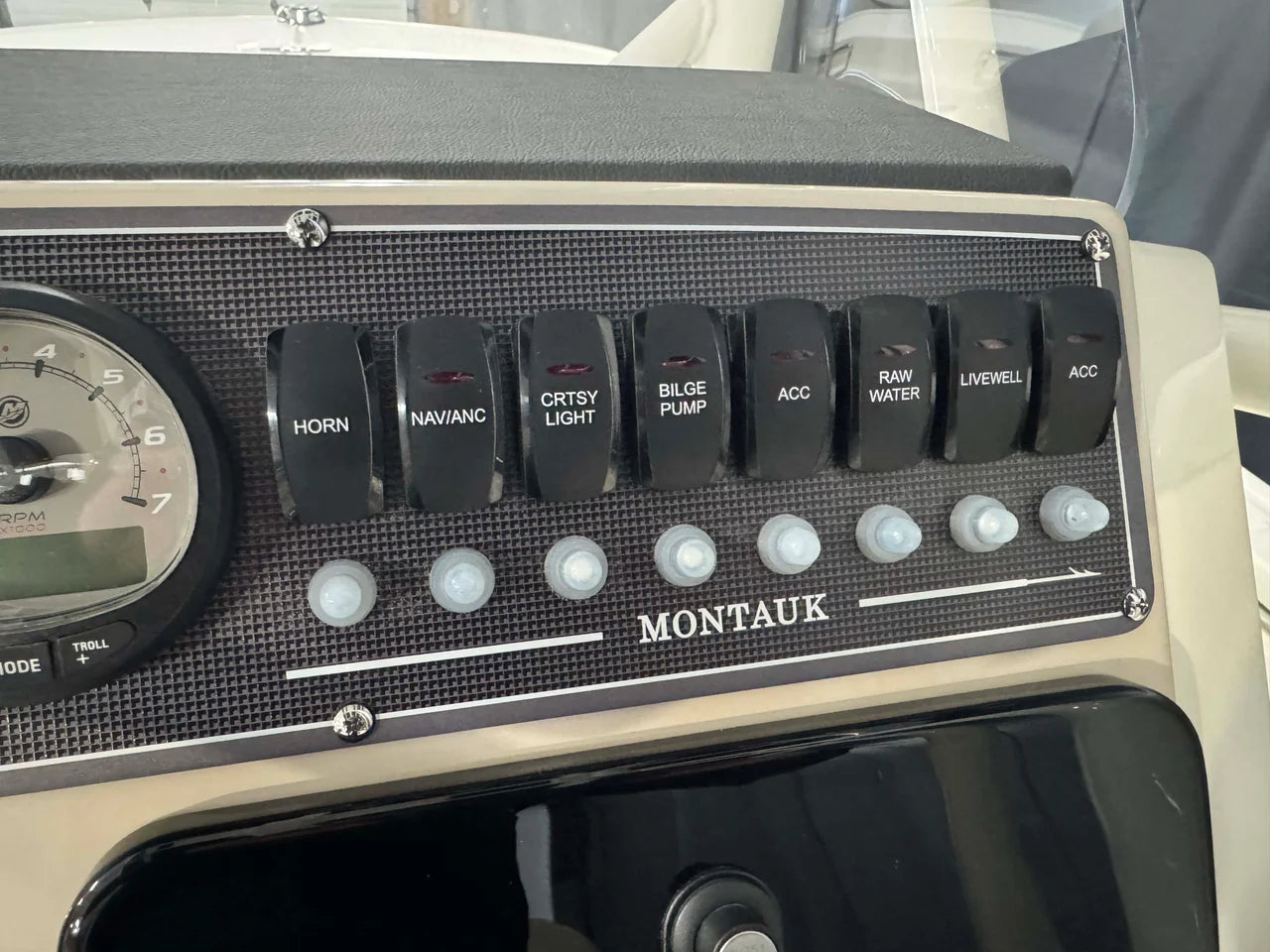 2026 Boston Whaler 210 Montauk 21.0 feet, Clearwater, Florida #35