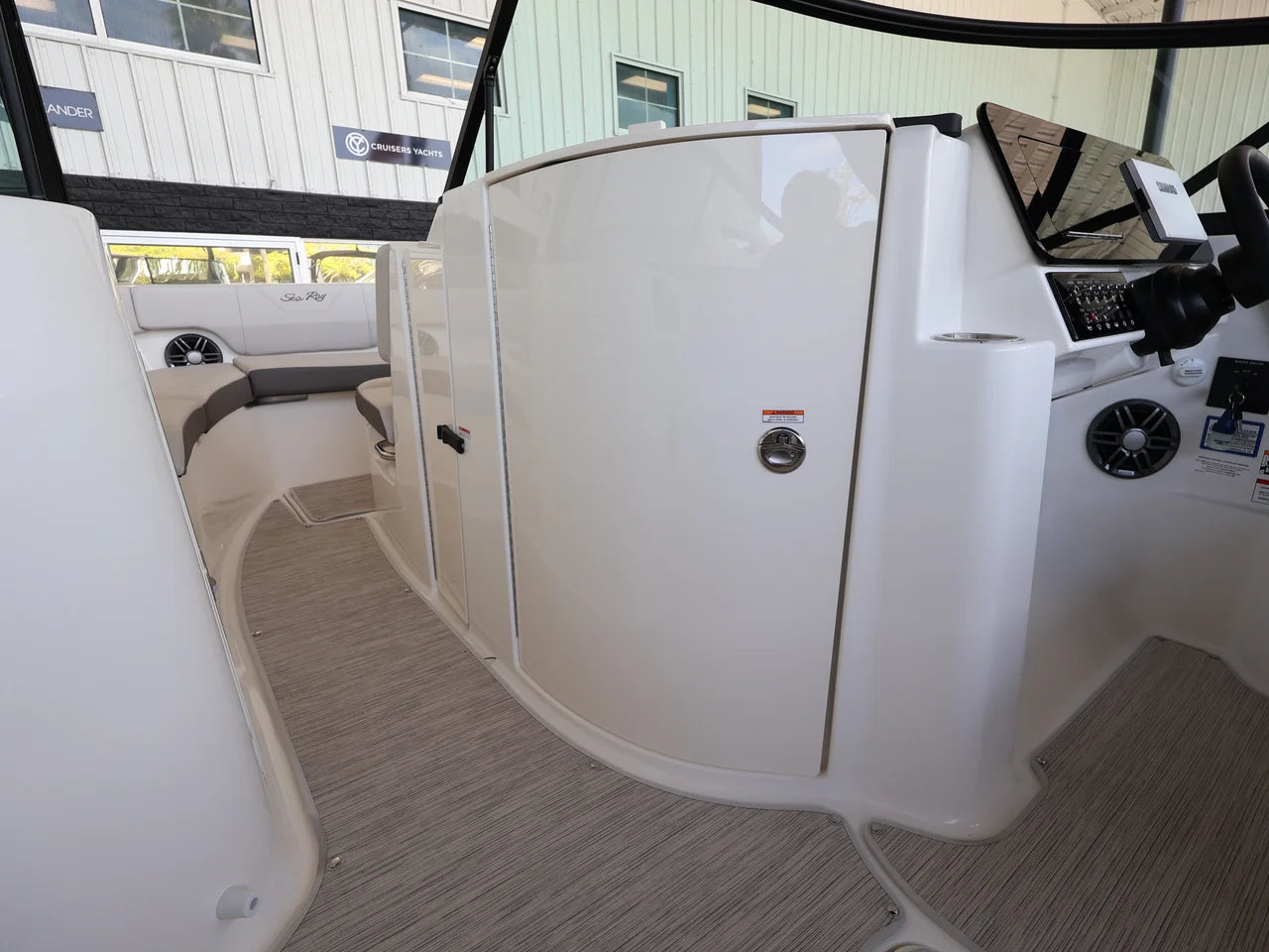 2026 Sea Ray SDX 250 Outboard 25.0 feet, Clearwater, Florida #24
