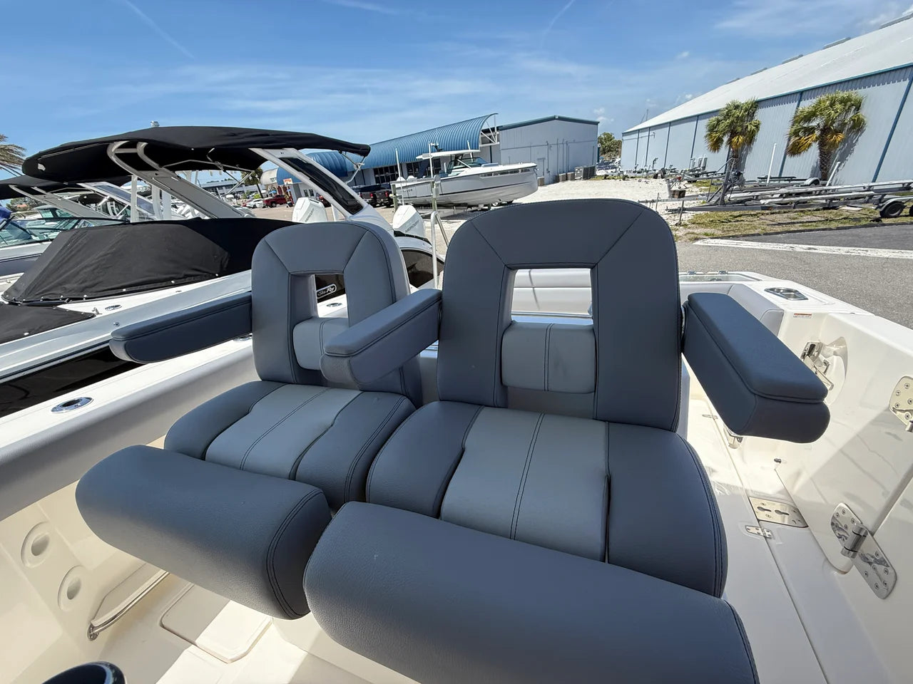 2026 Boston Whaler 280 Outrage 28.0 feet, Clearwater, Florida #13
