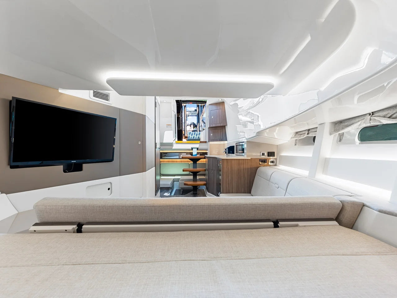2026 Sea Ray Sundancer 370 Outboard 37.0 feet, Clearwater, Florida #84