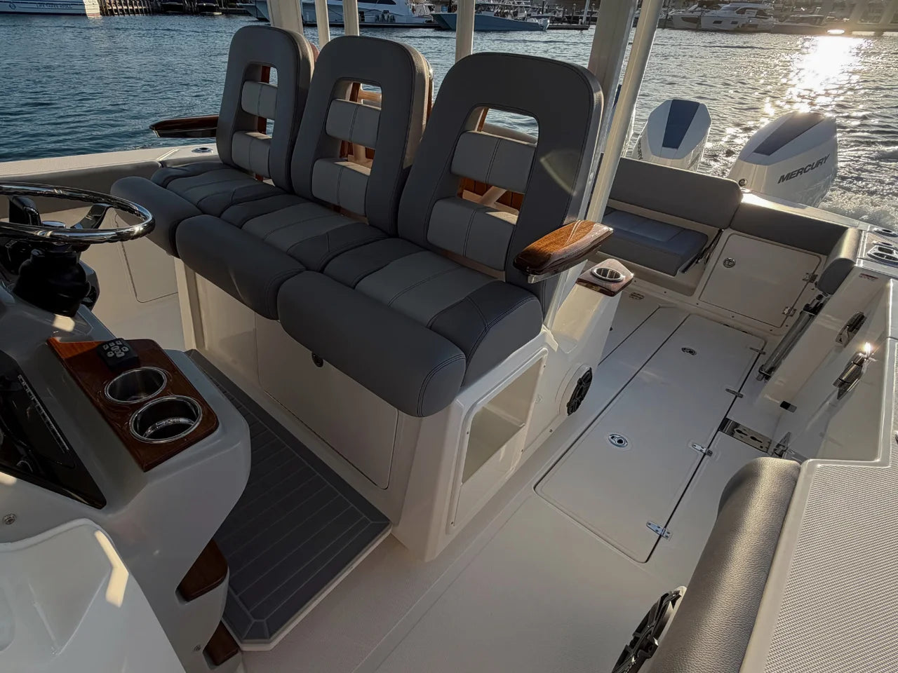 2026 Boston Whaler 360 Outrage 36.0 feet, Clearwater, Florida #27
