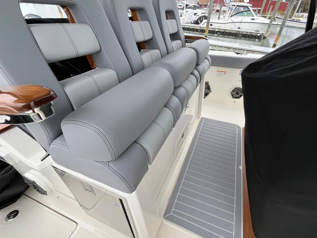 2026 Boston Whaler 360 Outrage 36.0 feet, Clearwater, Florida #60